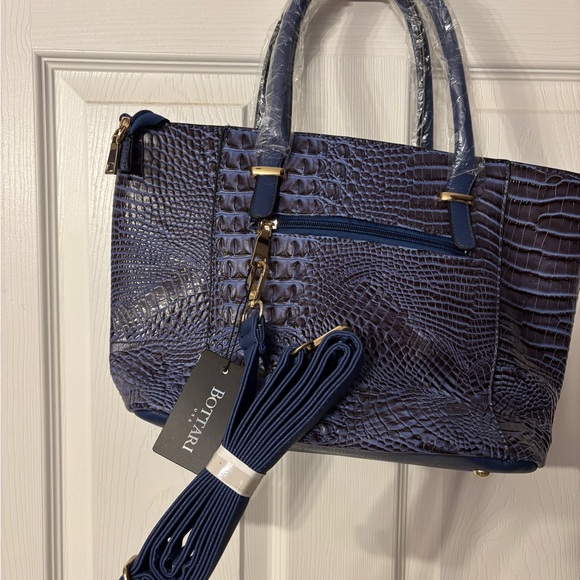 Elegant Blue Crocodile-Embossed Tote Bag New BOTTARA USA - Picture 4 of 5